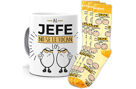 Mundohuevo Trio de calcetines + taza o cojín originales y personalizados Mundohuevo Trio de calcetines + taza o cojín originales y personalizados
